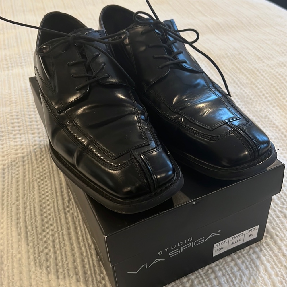 Mens Via Spiga dress shoes - size 9.5